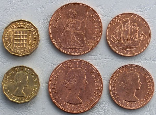 Großbritannien / Great Britain KMS 1/2, 1 Penny, 3 Pence 1964-1967 unz.